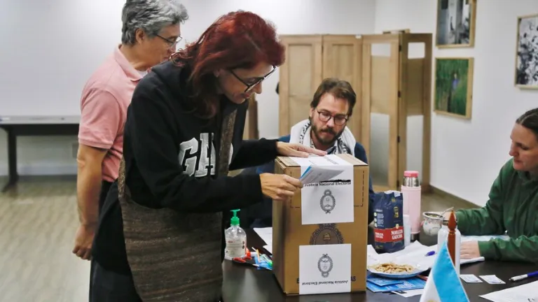 Elecciones en Argentina y Venezuela