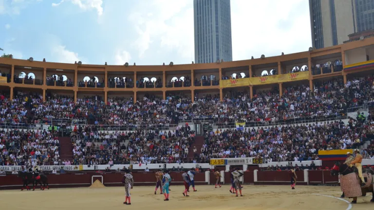Corridas de toros: Petro pide al Congreso una ley para prohibirlas