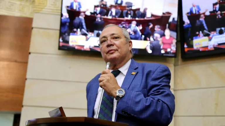 Iván Name, anulan su elección como segundo vicepresidente del Senado