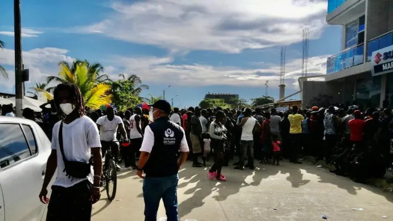 Aumentó el paso de migrantes por el Tapón del Darién