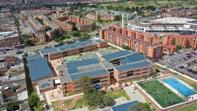 ¿Cómo matricular a un menor de edad en los colegios oficiales de Bogotá?