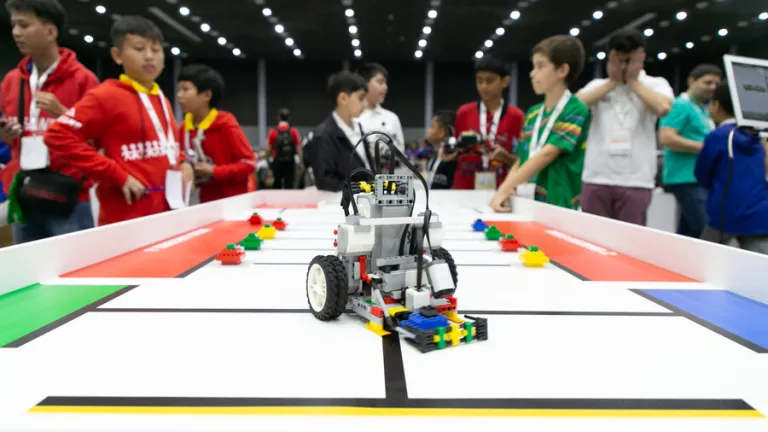 Colombia en feria internacional de robótica