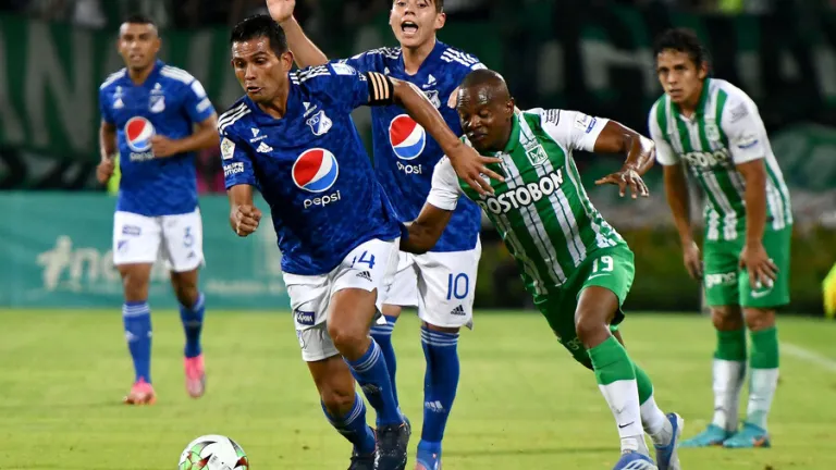 Fútbol profesional colombiano 