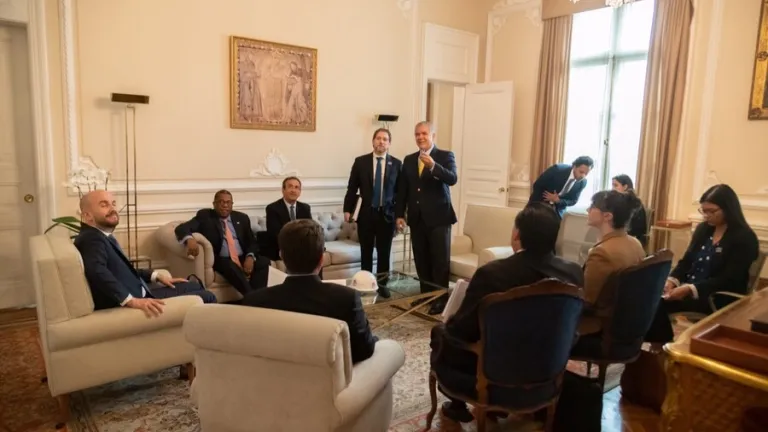Duque se reunió con la delegación de Estados Unidos