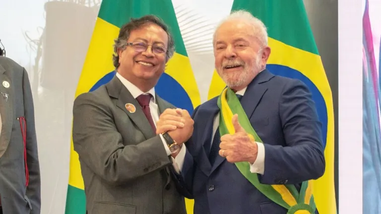 Con posesión de Lula, presidente Petro pide una mayor integración regional