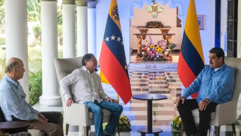 Nicolás Maduro, "Petro es garante del diálogo en Venezuela"
