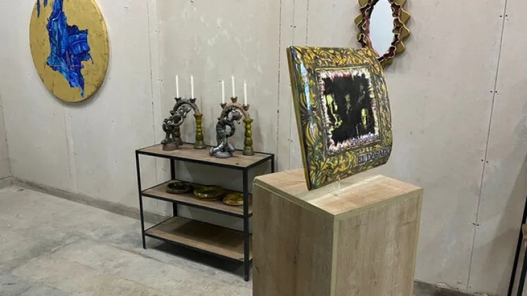 'El Dorado' de Aterciopelados lanza su propia exposición de arte en Bogotá