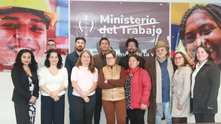 Gobierno ofrece alternativas de empleo para víctimas de agresiones oculares