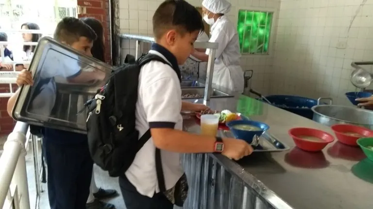 Plan de Alimentación Escolar 2023: gobierno destinó $1.2 billones