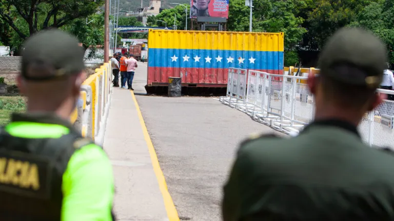 Relaciones militares Colombia - Venezuela 