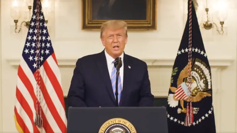 Donald Trump tendría documentos "altamente clasificados" ¿Qué dijo en el audio revelado?