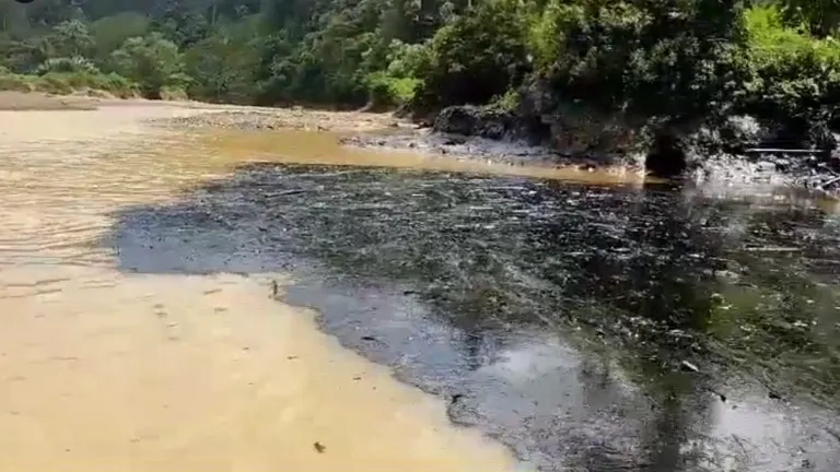 Derrame de petróleo en Roberto Payán, Nariño