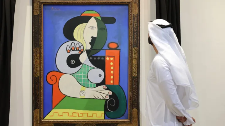 Gira mundial de la pintura "La mujer con reloj" de Picasso