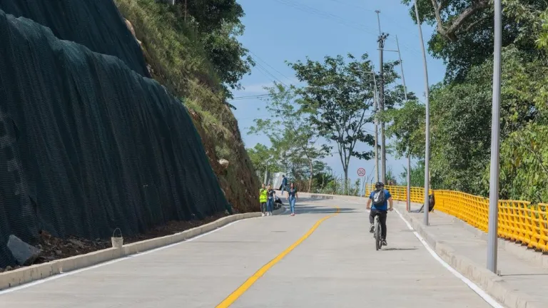 Nuevo acceso al Aeropuerto Internacional Matecaña fue puesto en operación