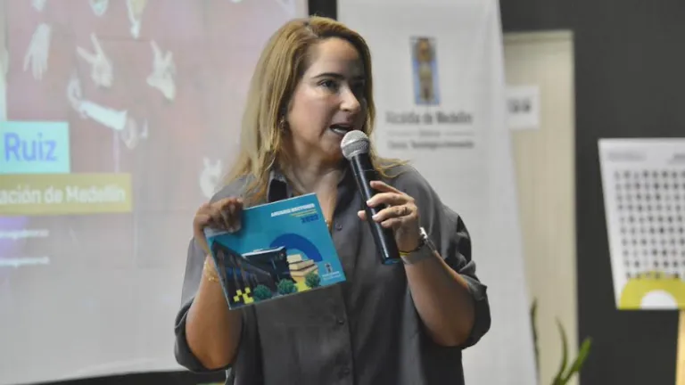 Inhabilitada exsecretaria de Educación de Medellín, Alexandra Agudelo