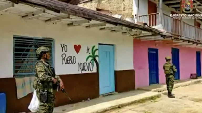 Desplazados de Briceño retornan a sus territorios