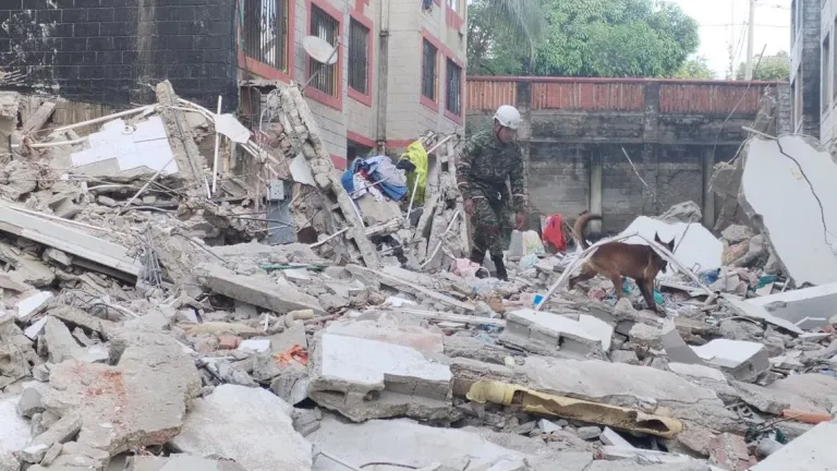 Desplome edificio Barranquilla dejó un muerto y cuatro heridos 