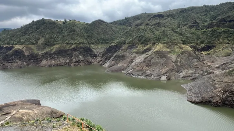 Racionamiento agua Bogotá: estado, multas y avances