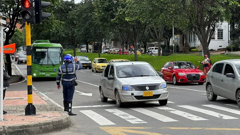 Pico y placa Bogotá HOY martes 9 de julio 2024