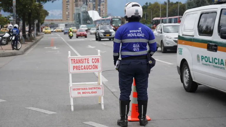 Pico y placa Bogotá HOY 13 agosto 2024
