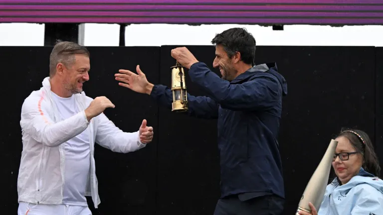 Juegos Paralímpicos 2024: se encendió llama en Inglaterra 