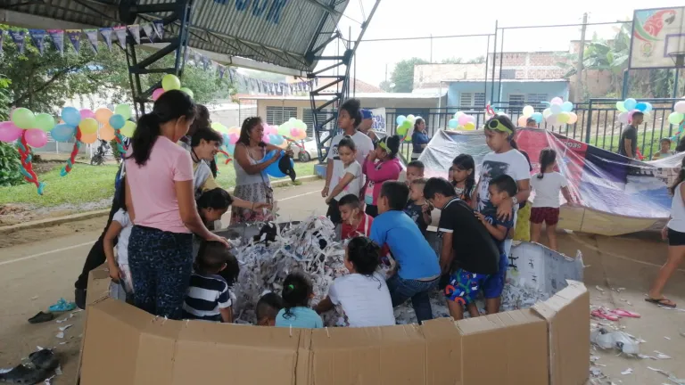 Proyecto Río, Juego y Aprendo para niños en Caquetá 