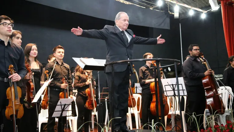 Murió Carlos Villa, violinista colombiano: vida y obra