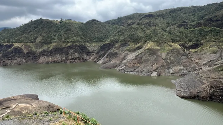 Agua Bogotá - EAAB anunció cobros a quienes se excedan en el consumo de agua