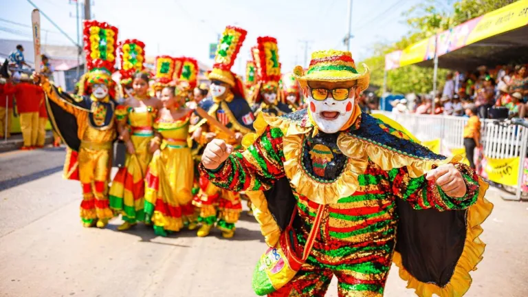 Carnaval de Barranquilla: Danzas, cumbias y comparsas