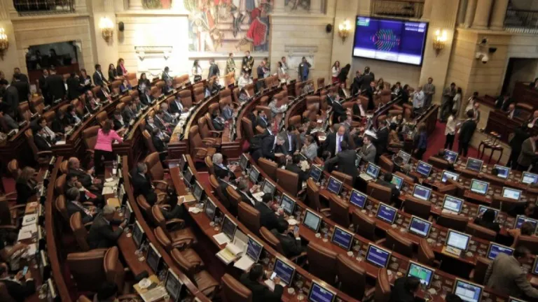Presupuesto General de la Nación 2026 avanza en el Congreso con prioridad en inversión social y reducción de deuda