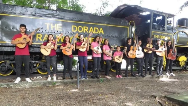Caldas: reclutamiento forzado se previene con música y arte 