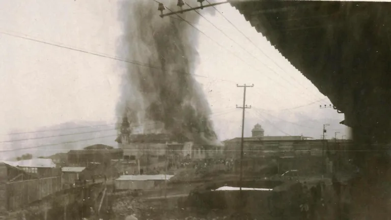Este 20 de marzo de 2026, la capital caldense honra la memoria del incendio que hace un siglo transformó su historia urbana.