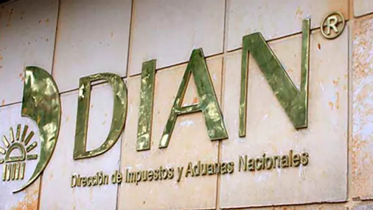 DIAN citación noviembre 2025: quiénes deben presentarse y por qué