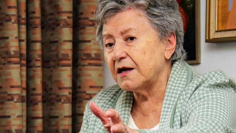 Falleció Dora Castellanos: biografía, obras y poesía | Escritores colombianos 
