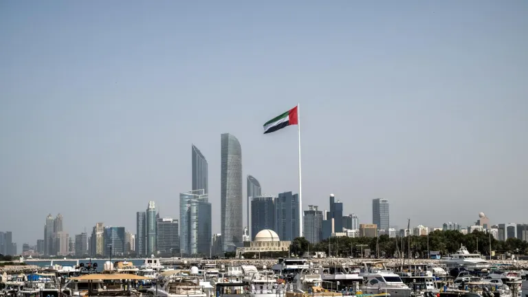 Emiratos Árabes Unidos se retira la OPEP