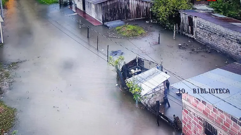 Inundaciones en Puerto Parra, Santander: 221 personas damnificadas 