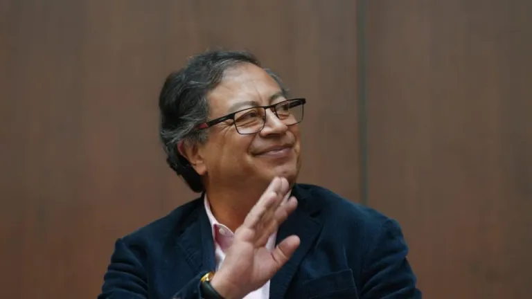 Discurso de Gustavo Petro a los colombianos residentes en EE.UU.