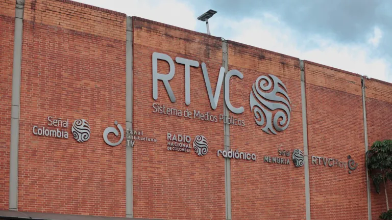 Ganadores Premios TAL: RTVC Noticias mejor noticiero público América Latina