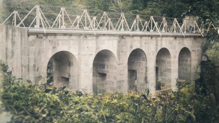 En Tolima existe un puente hecho en piedra que dice la leyenda que lo construyó 'el diablo' en una noche