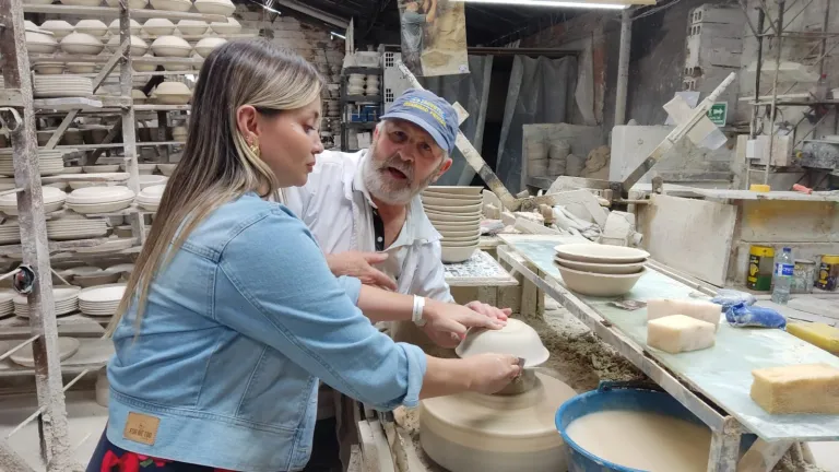 Cerámica artesanal en El Carmen de Viboral, Antioquia: una tradición ancestral