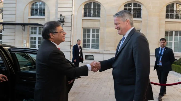  Presidente Petro se reunió con el secretario general de la OCDE en París