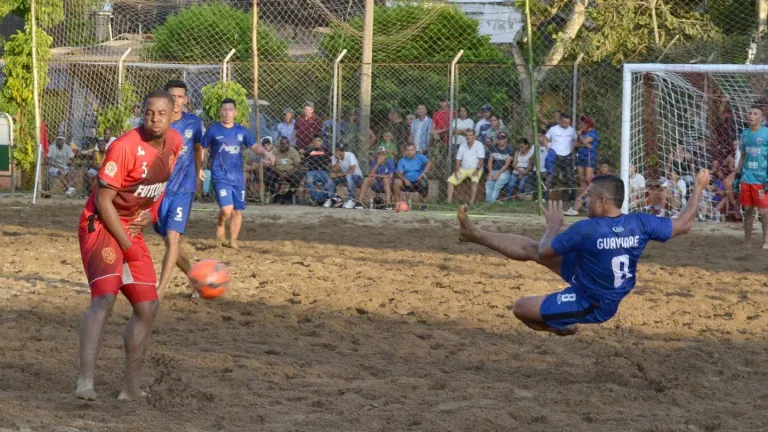 Guaviare Beach Soccer: así es el fútbol playa en este departamento 