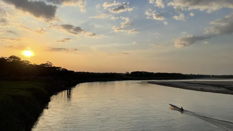 Documentales Colombia | 'Río amazónico en riesgo' sobre el río Guaviare