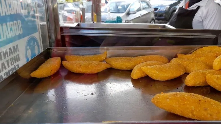 Intoxicación con empanadas en Pereira | Contaminación pesticida