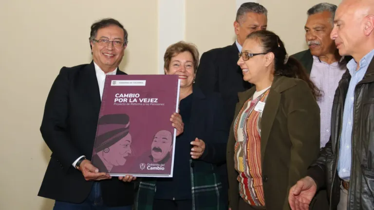 Reforma pensional fue radicada en el Congreso