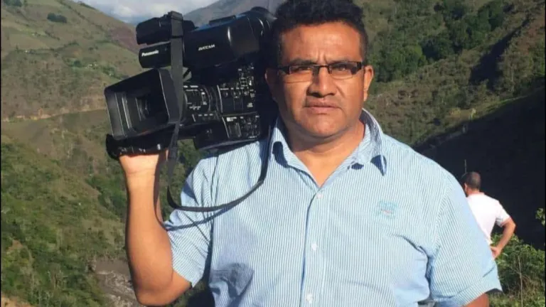 Falleció el periodista Fredy Calvache en Suiza
