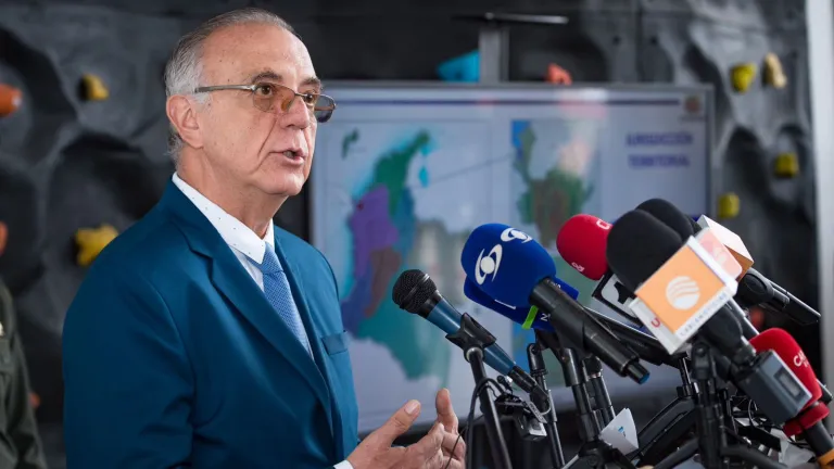 Ministerio de Defensa dice que faltan repuestos para mantenimiento de helicópteros rusos