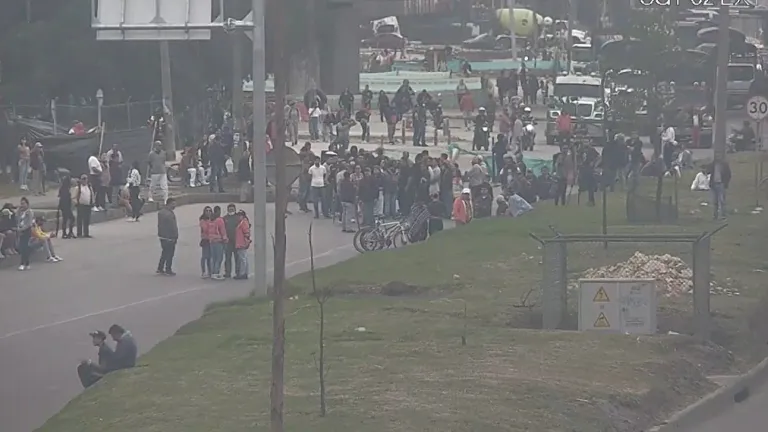 Bogotá Hoy: manifestaciones Av Ciudad de Cali