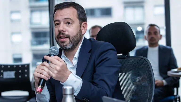 Bogotá - Carlos Fernando Galán reportó avance significativo en ahorro de agua