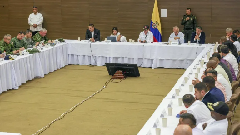 Anuncio de no realizar diálogo o cese al fuego con Emc